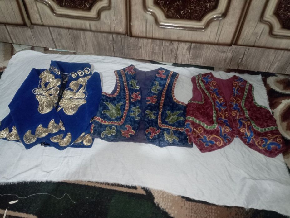 Antikvar buyumlar hammasi optim sotiladi