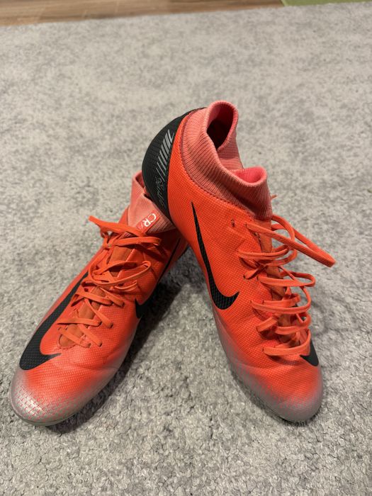 Ghete Fotbal Nike 42