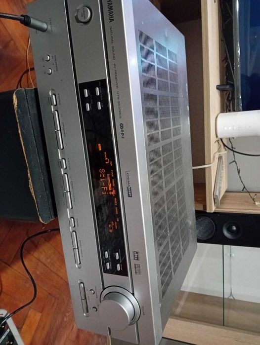 Усилвател Yamaha