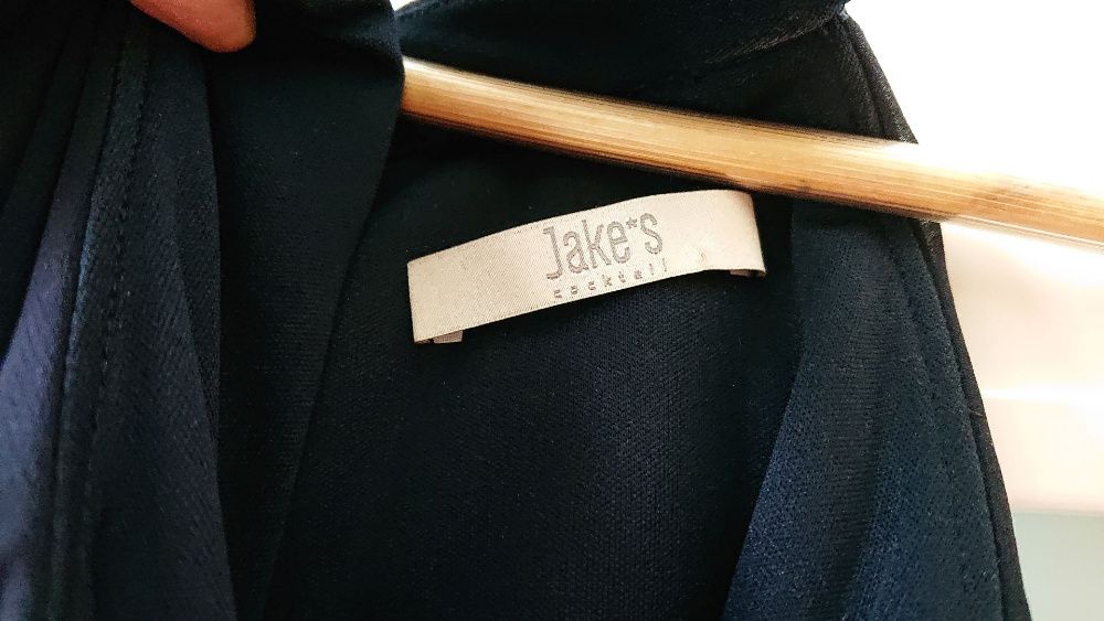 Тъмно синя дълга коктейлна рокля Jakes