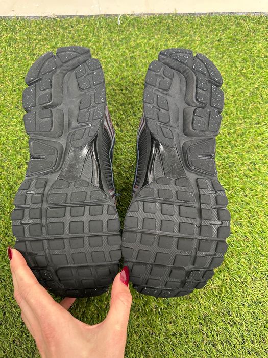 Маратонки Nike ZOOM VOMERO 5