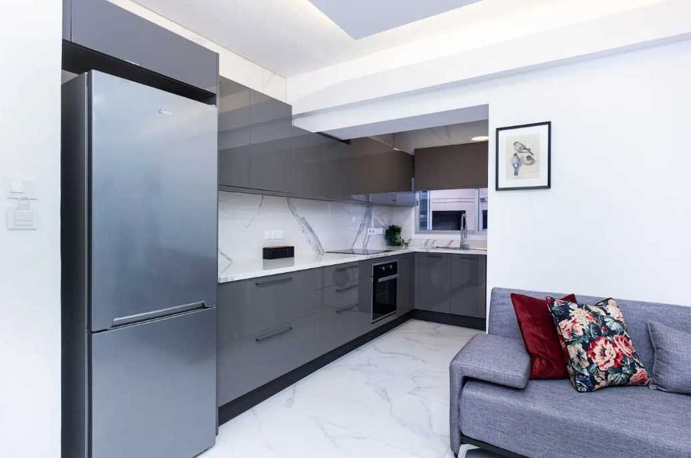 Дава се под наем Тристаен апартамент в Пловдив, Гагарин - 88 кв.м за 316.2 € - Снимка #3