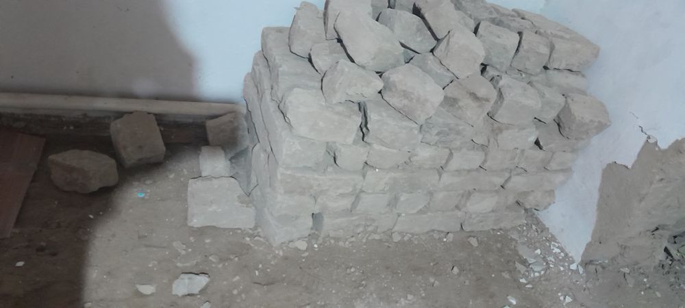 Қам кесек бар 1000штуктай