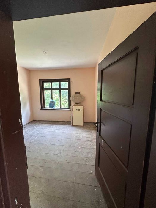 Къща/Вила в кв. Зеленика, с. Бели Осъм, гр. Троян