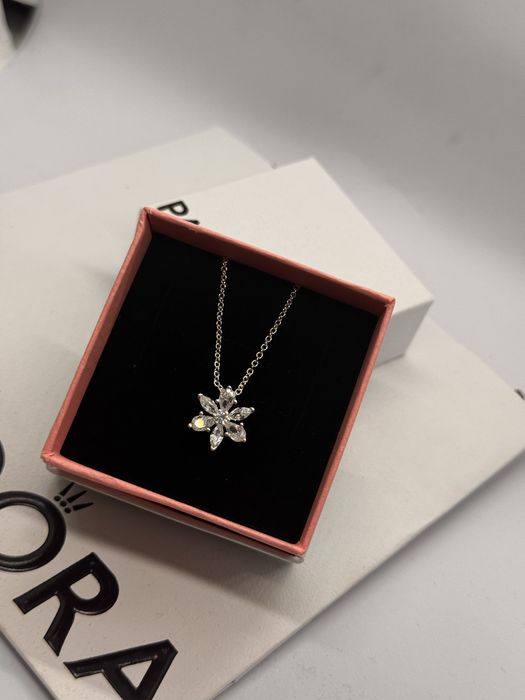 Пандора колие Pandora