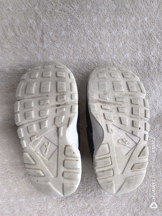 Маратонки за момче nike номер 22 стелка 12см