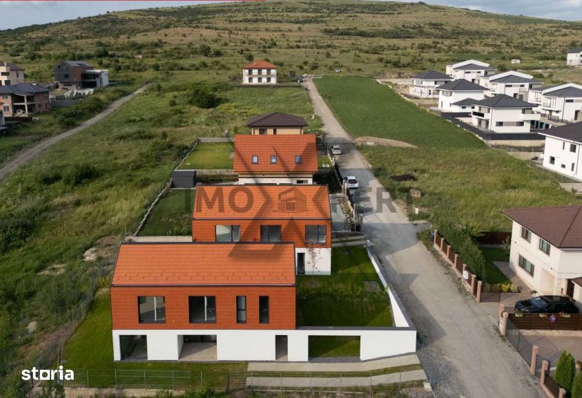 Casa cu design si materiale Premium , La intrare in Chinteni!