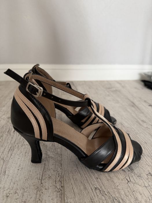 Туфли для бальных и латино танцев