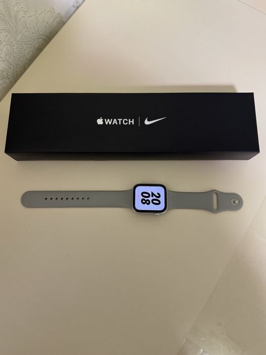 Apple watch Nike серия 6