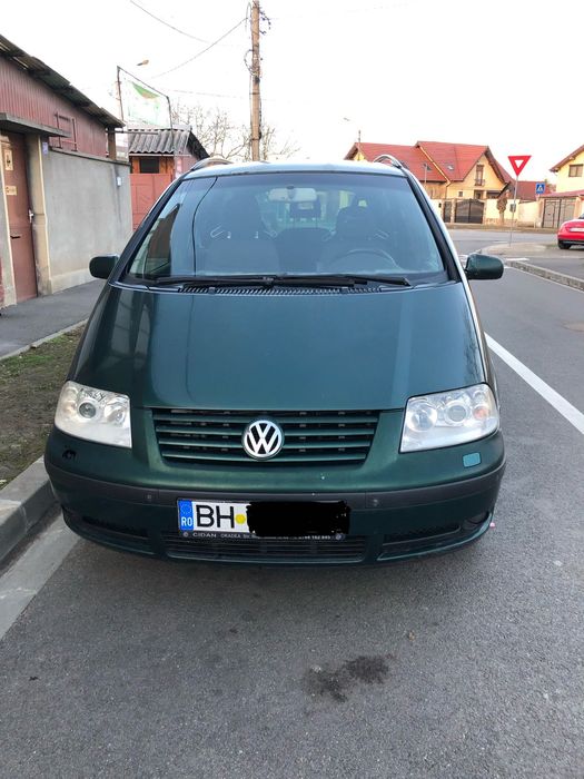 Vând Volkswagen SHARAN 1,9 TDI, 125 CP, an 2004