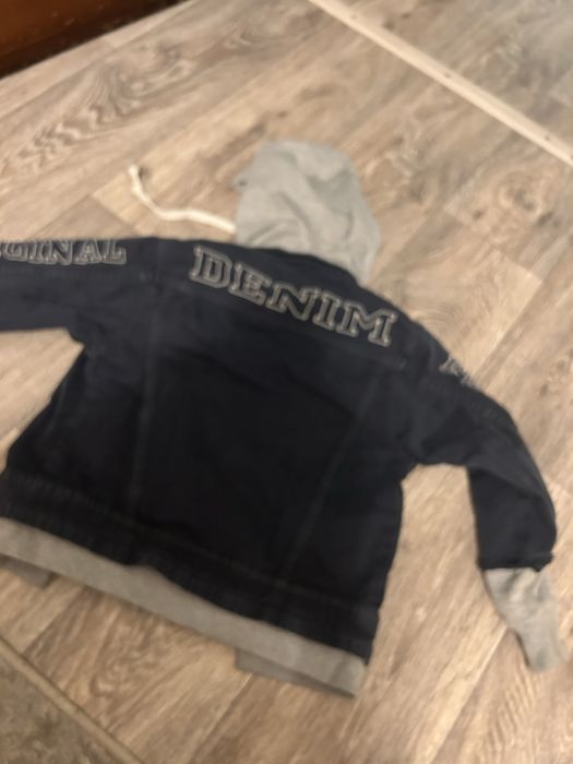 Курточка джинсовка