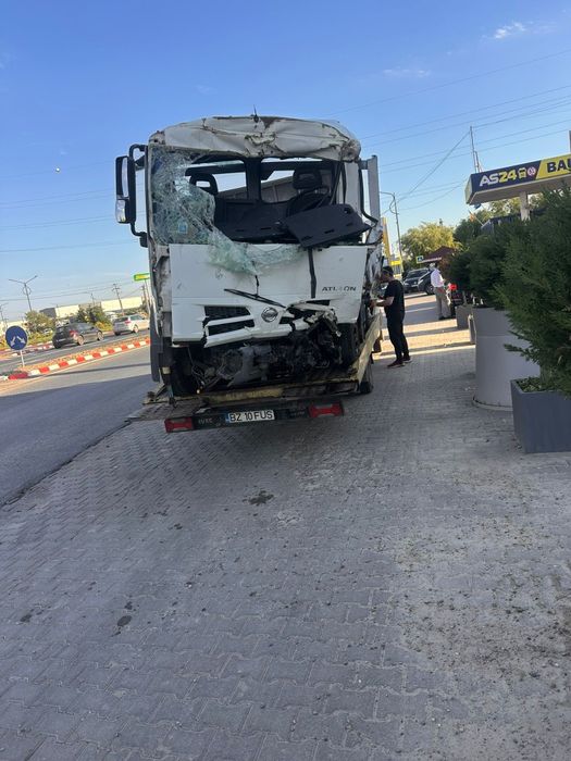 Dezmembrez atleon tk -56.13 3.0 nissan nisan