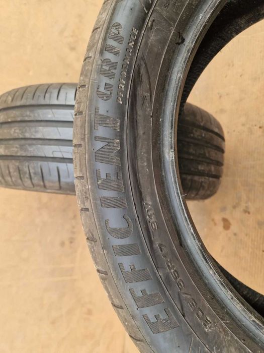2 Goodyear R17 205/55 Летни гуми  DOT1321