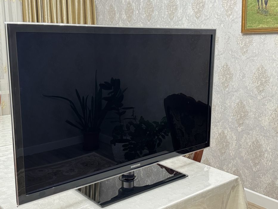 Продам телевизор