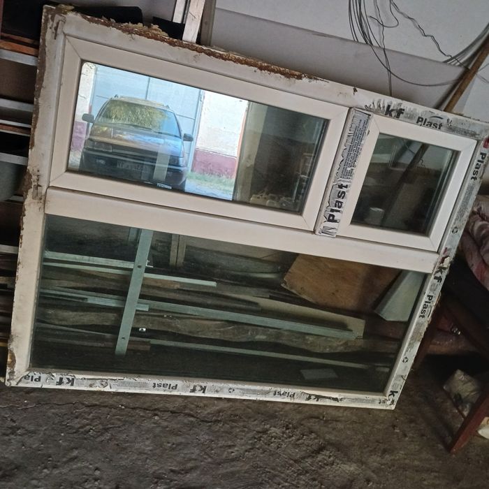 Стеклопакет, рама б/у,  стекла целые.