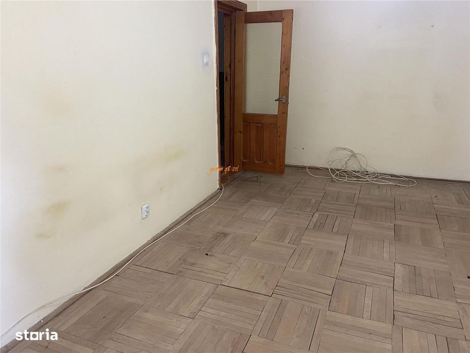 Apartament 2 camere in Focsani , cartier Sud , et 1 4 , 54 mp , liber — fotografia 3