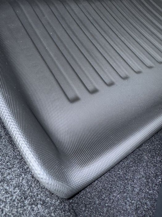 Set Premium Covorașe Cauciuc 3D Tesla Model 3 Highland 2023/2024/2025