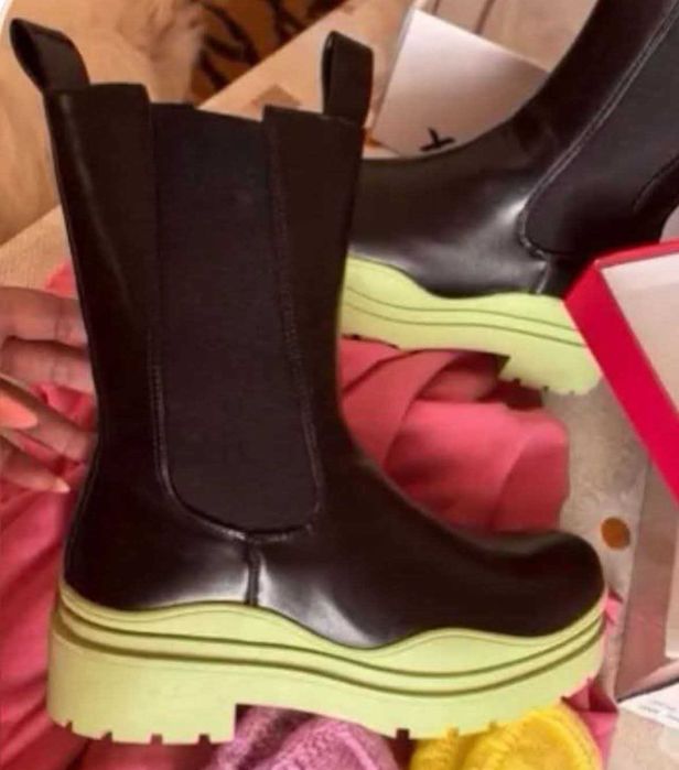 Дамски зимни обувки