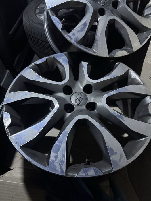 Lada xray diska sotiladi