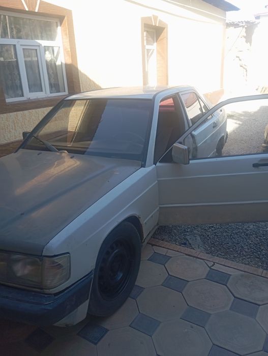 Продам Мерседес 190