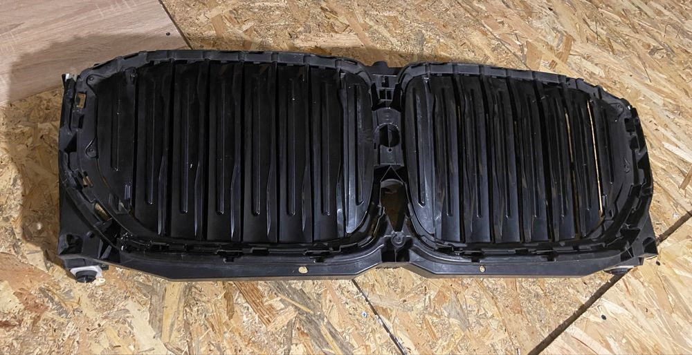 Grila radiator cu clapete active Bmw X5