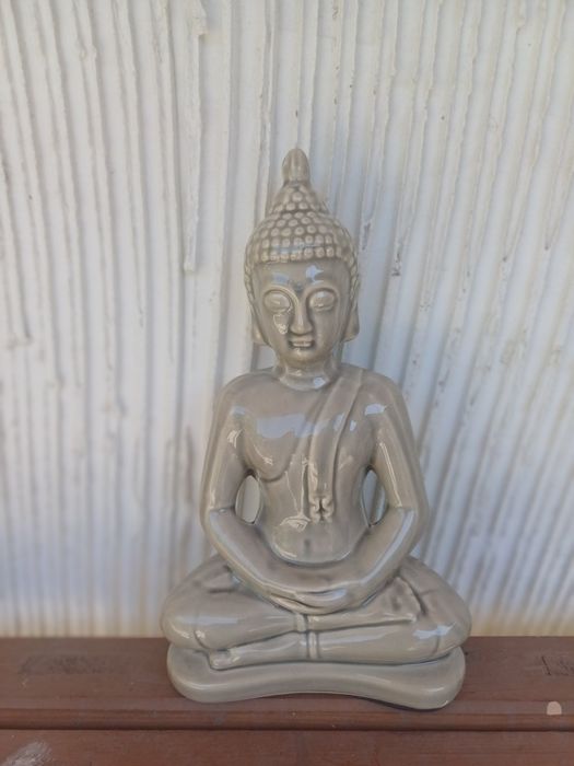 Будистки божества