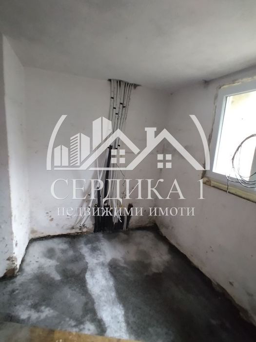 Продава се Къща в с. Самораново, Област Кюстендил - 240 кв.м за 833 €/кв.м - Снимка #9