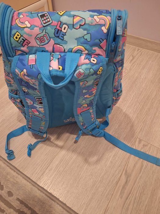 2  Детски    раници и подарък