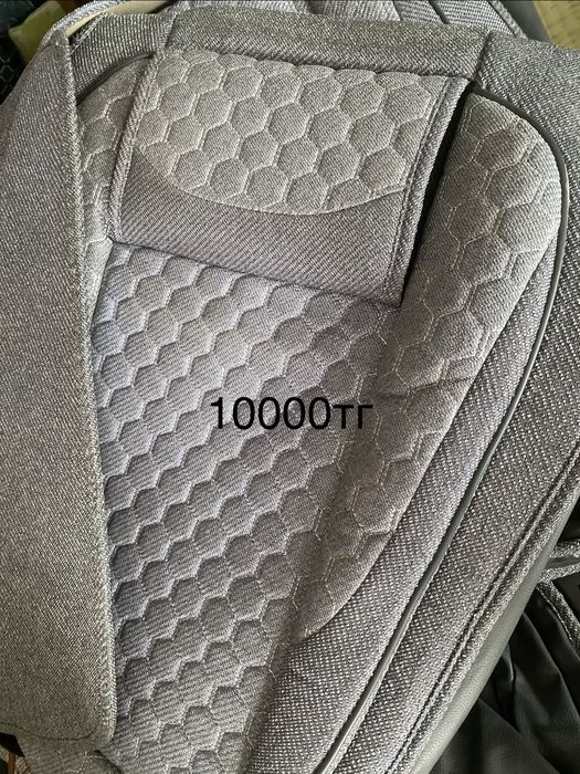 Комплект чехлов на авто лада