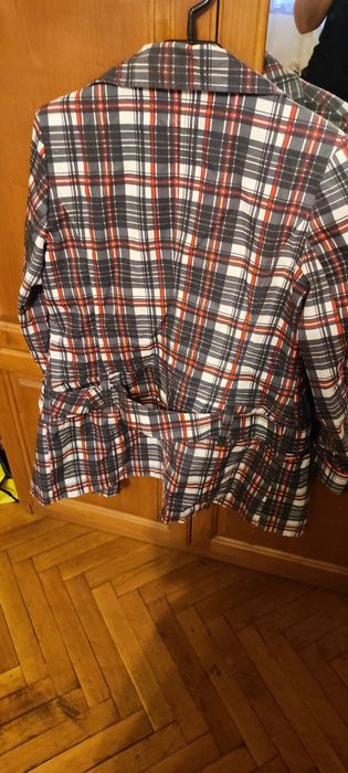 Дамско есенно яке