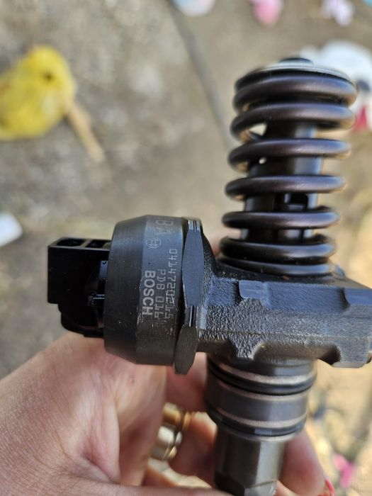 Injectoare  Audi a3 8p 2.0 tdi