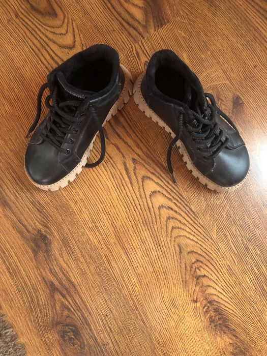 Женски зимни боти номер 39 нови