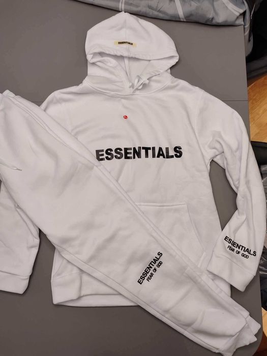 Спортен екип Essentials Fear of God , НОВ размер L