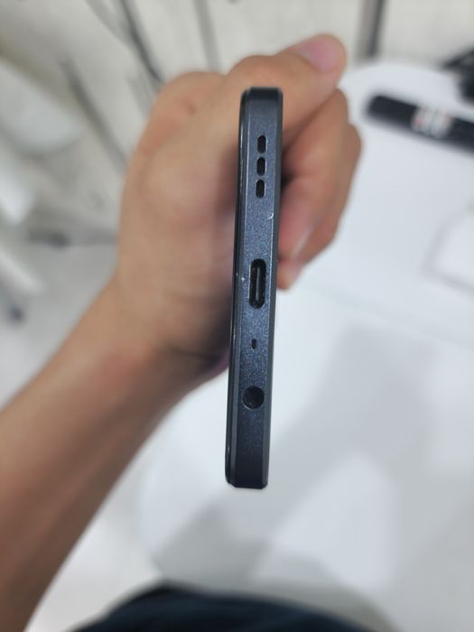 Смартфон OPPO A3 4G