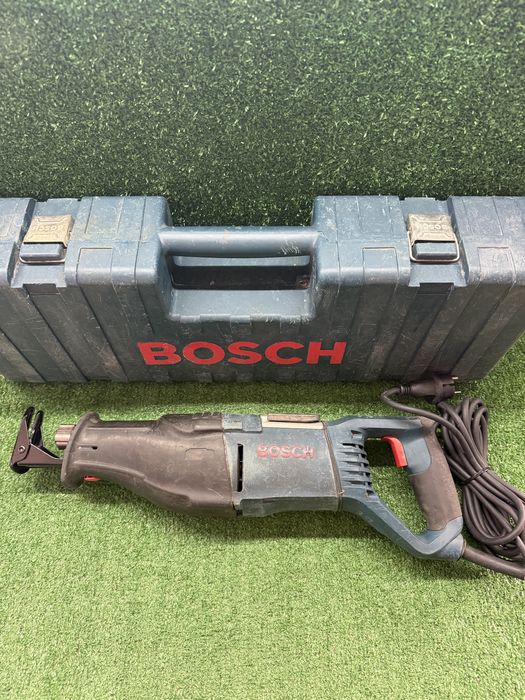 Саблен трион Bosch GSA 1200E