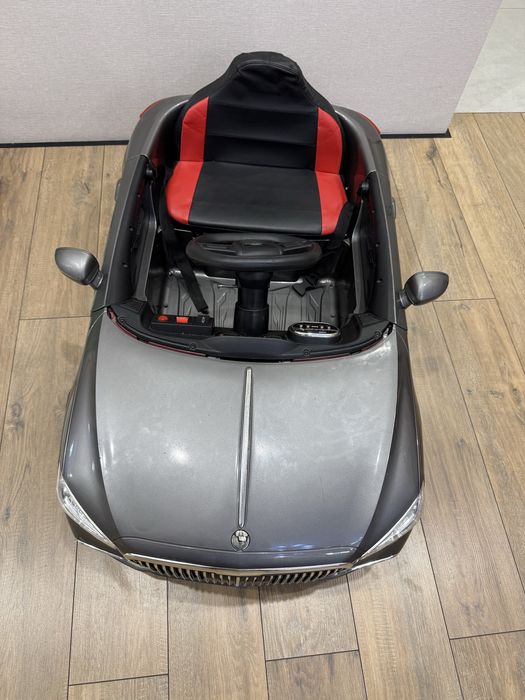 Продам детскую машинку