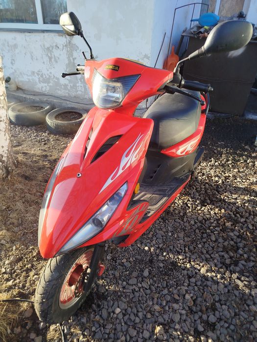 Скутер 150 куб HONDA