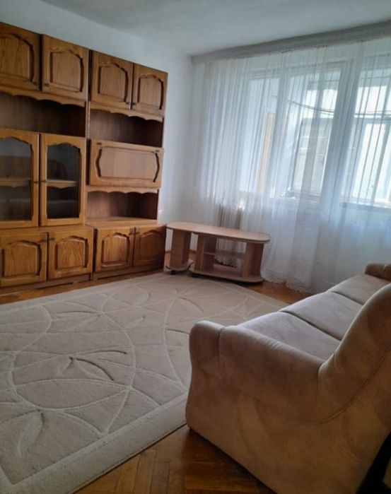 Apartament de inchiriat