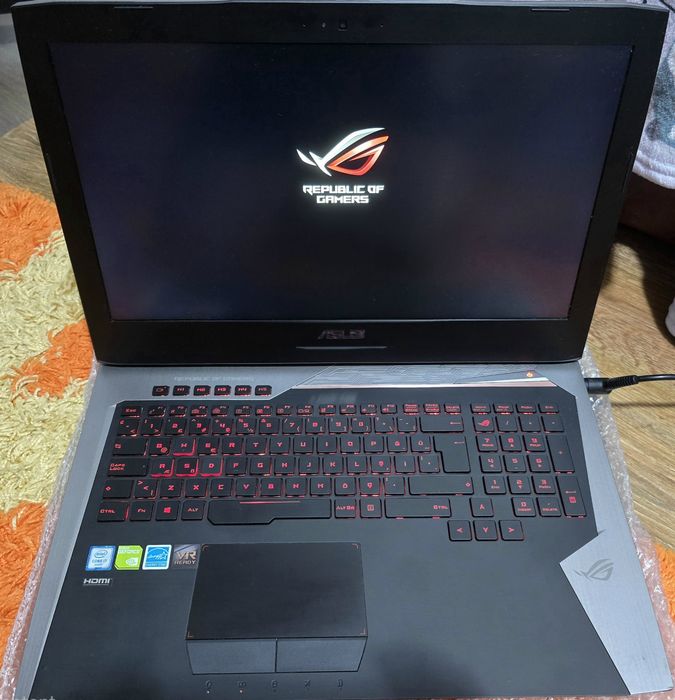 ASUS ROG G752VS | GTX 1070 8GB | 32GB RAM | i7 6700HQ | 1TB HDD+ 512GB SSD + Un slot liber ssd