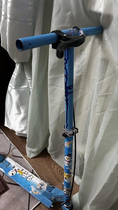 Самокат продам детский