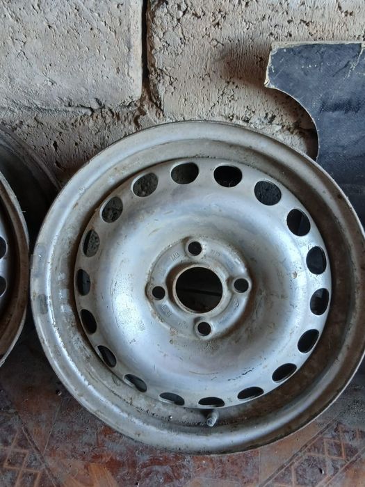 Продам диски R14 штампы