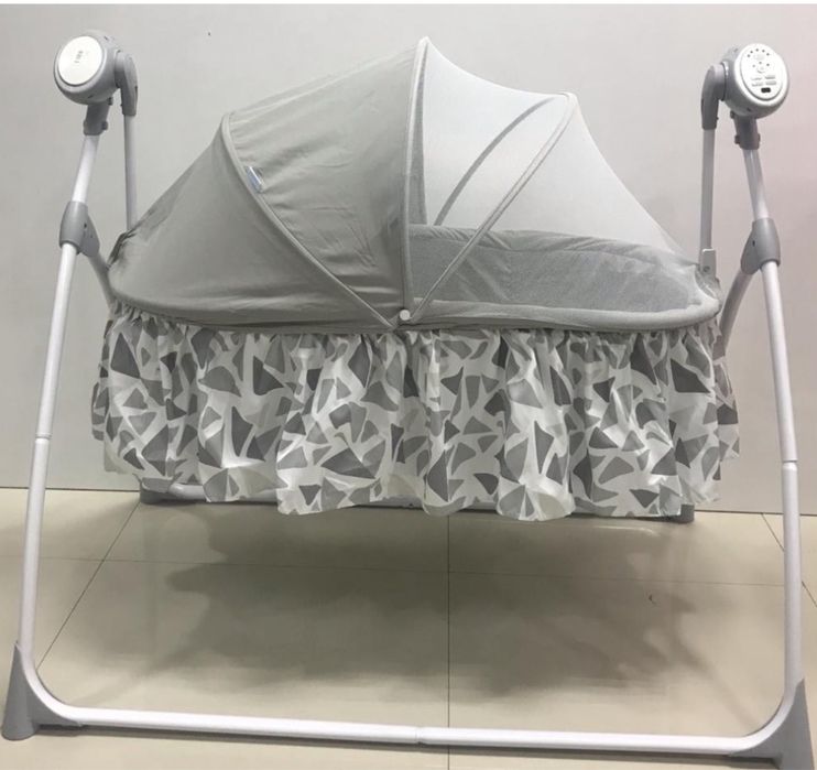 Продам Манеж электронный