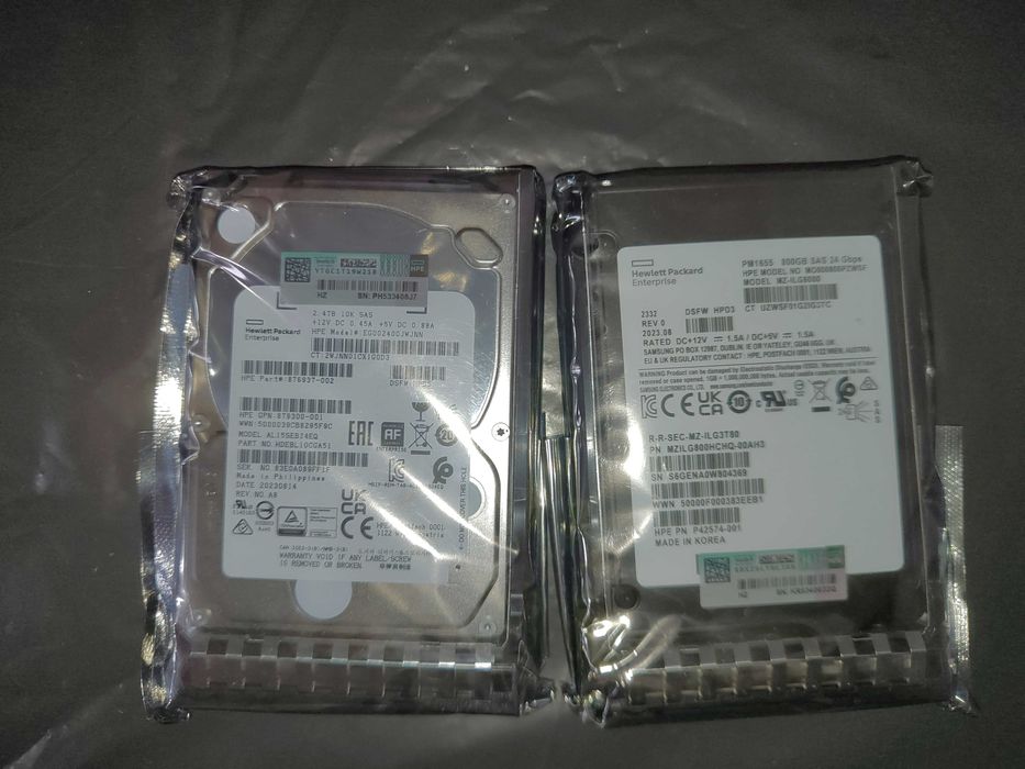 HDD 2.4 TB & SSD 850 GB  interfata SAS