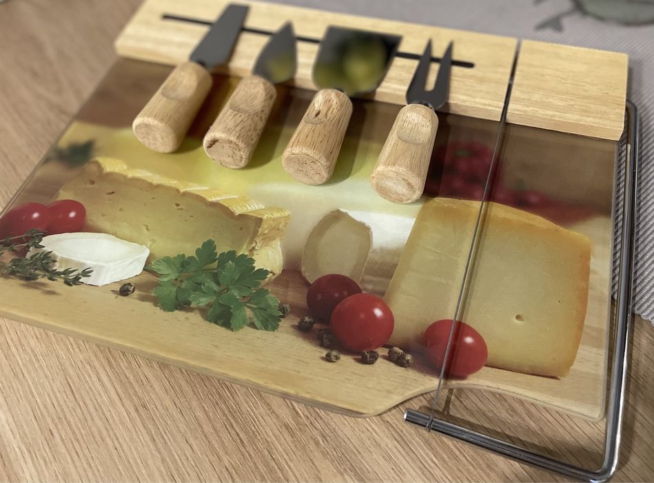 Комплект ножове за сирена с дъска + подарък комплект солници IKEA