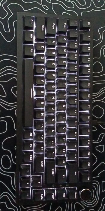 Продам клавиатуру