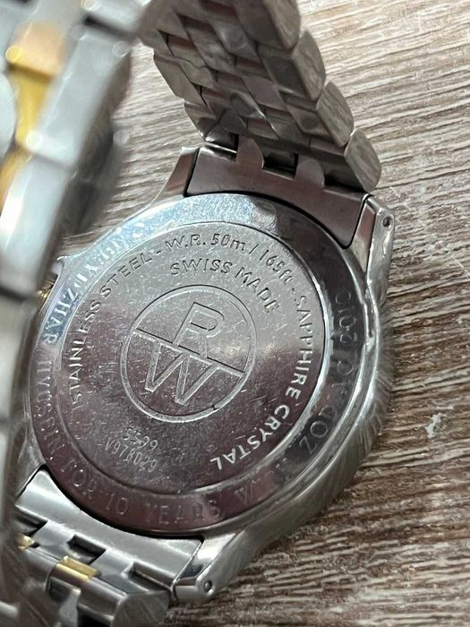 Часовник Raymond Weil Tango