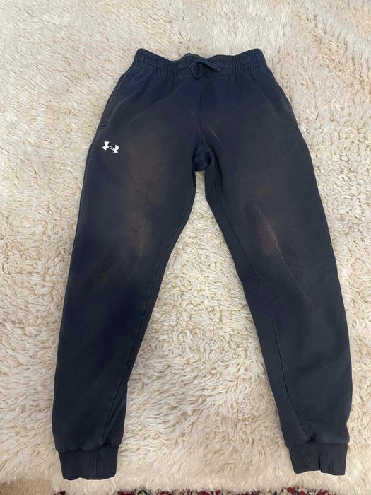 Оригинален спортен екип Under Armour размер S , черен