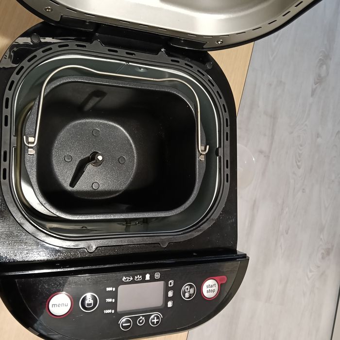 Mașina de făcut pâine Tefal -1kg