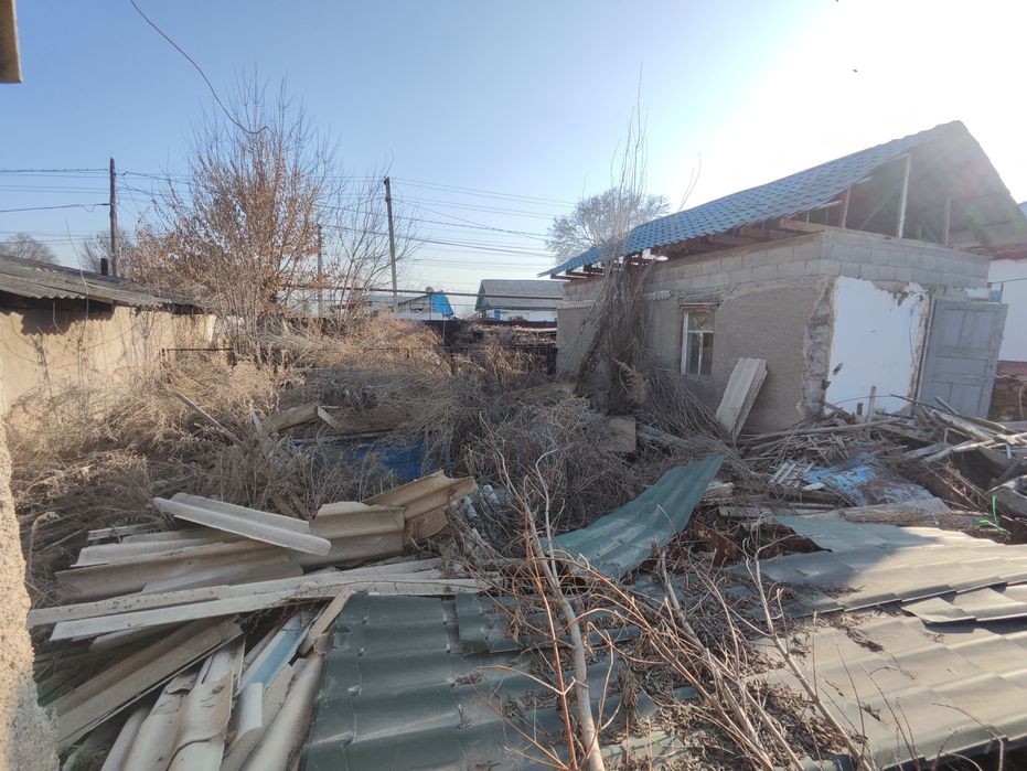 Участок времянка под снос  в центре