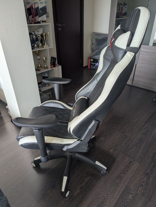 Геймърски стол Gaming Kring Racer II